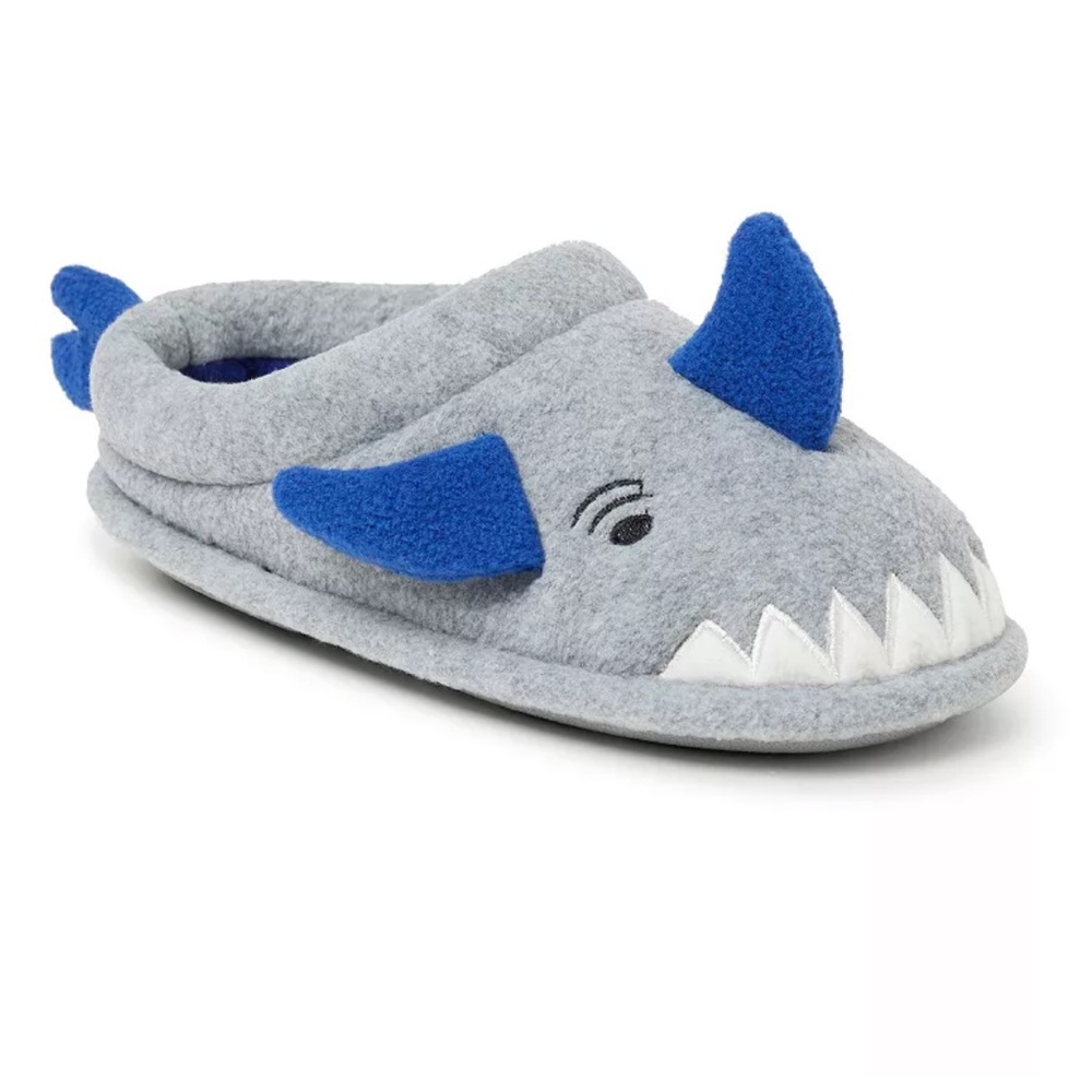 Dearfoams Shark Kids' Clogs